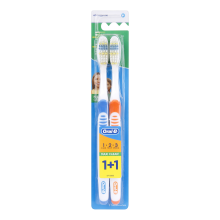 Oral B Toothbrush Maxi Clean Medium 2 pcs